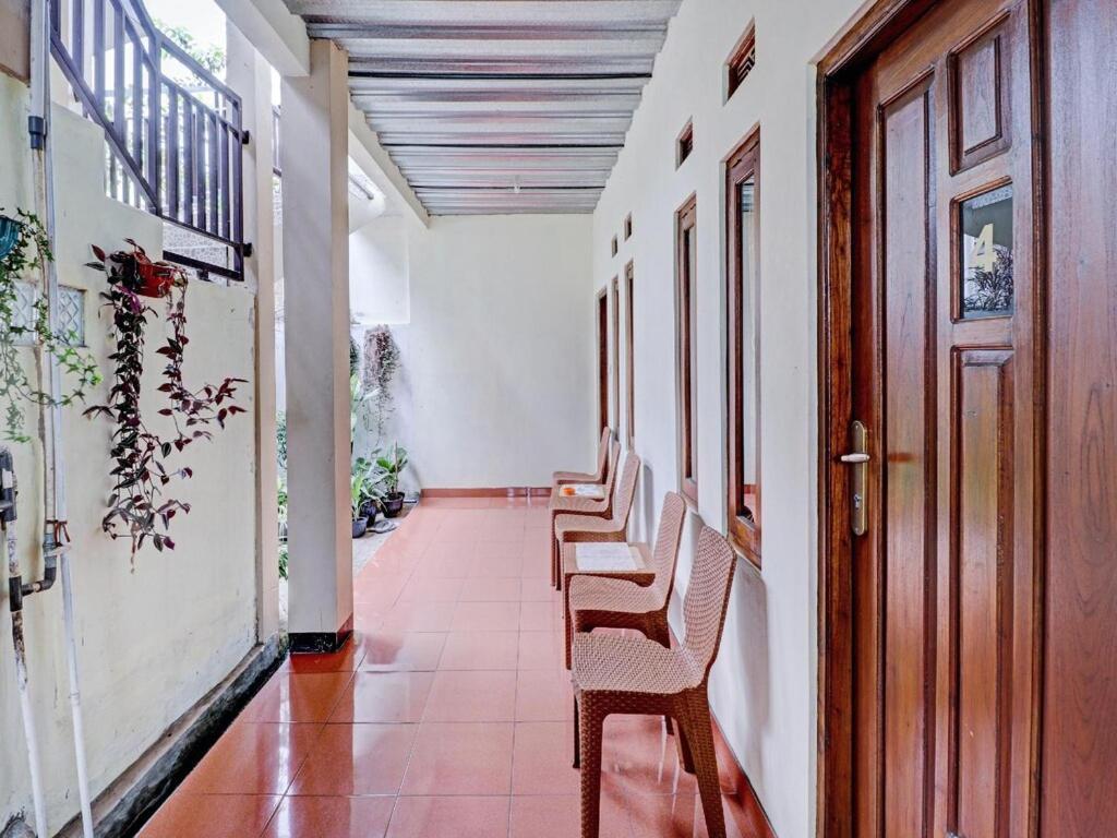 Adinda Homestay למבאנג מראה חיצוני תמונה